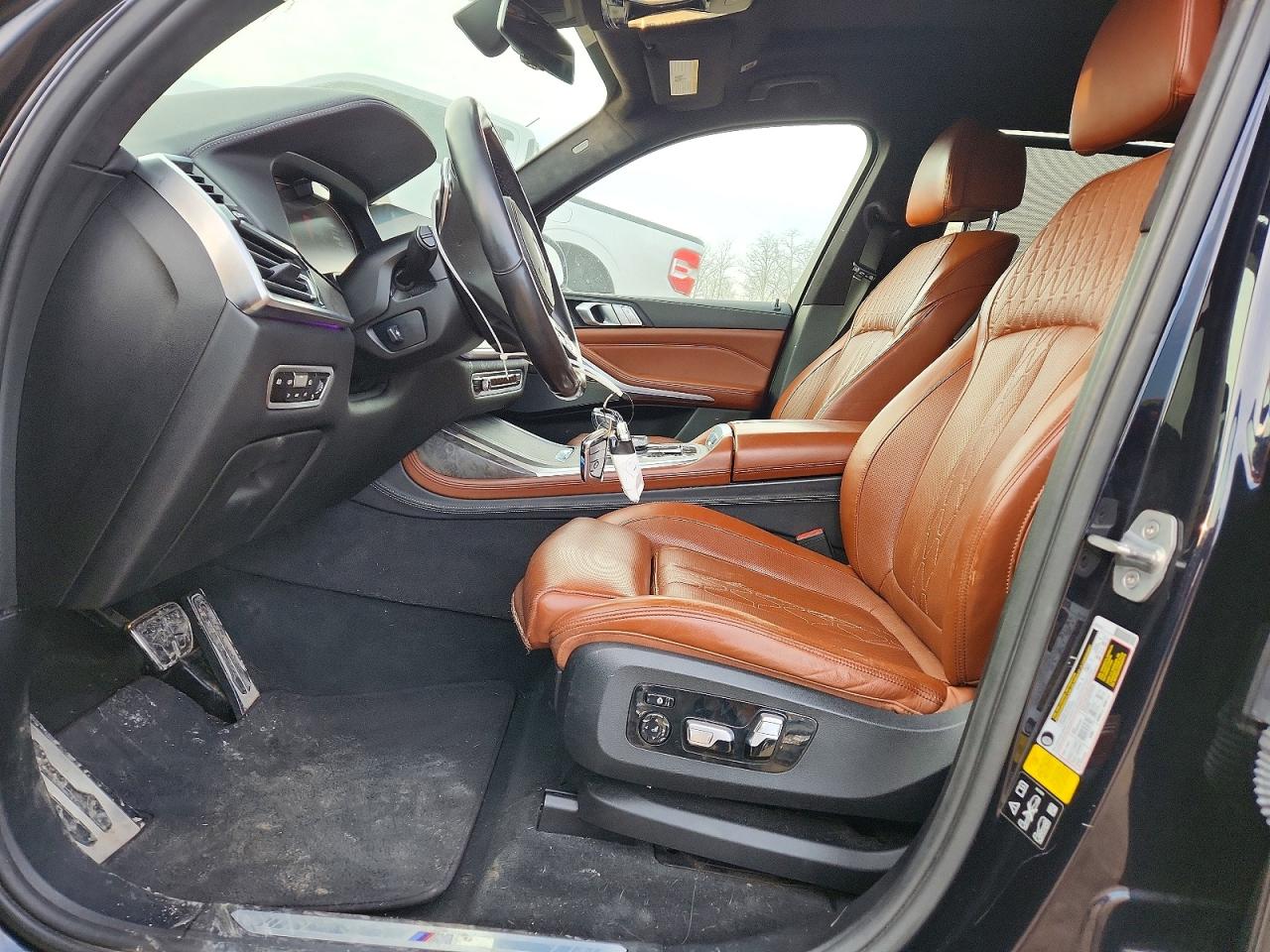 2019 BMW X7 VIN 5UXCX4C55KLS37056 photo 7