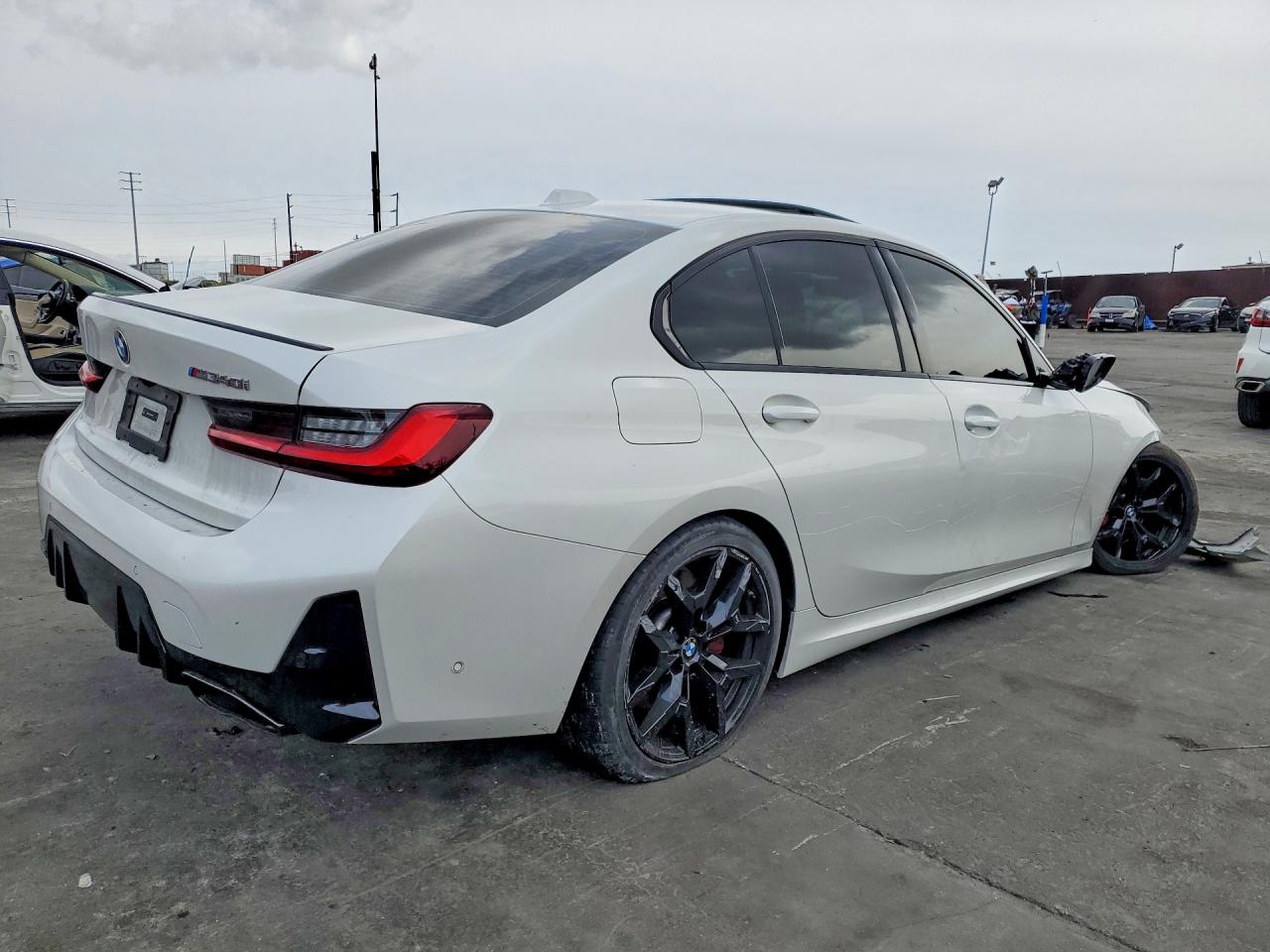 2025 BMW M3 VIN 3MW59FT04S8F39902 photo 3