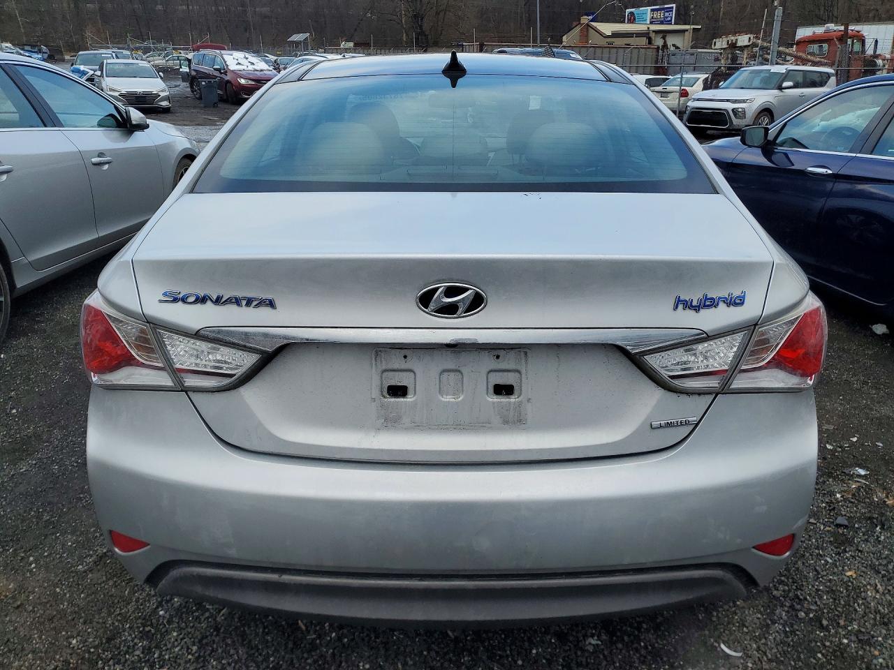 2014 Hyundai Sonata hybrid VIN KMHEC4A40EA110064 photo 6