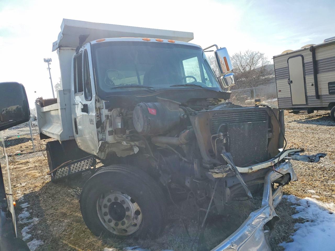 2004 International 4000 serie VIN 1HTMMAAN54H679263 photo 1