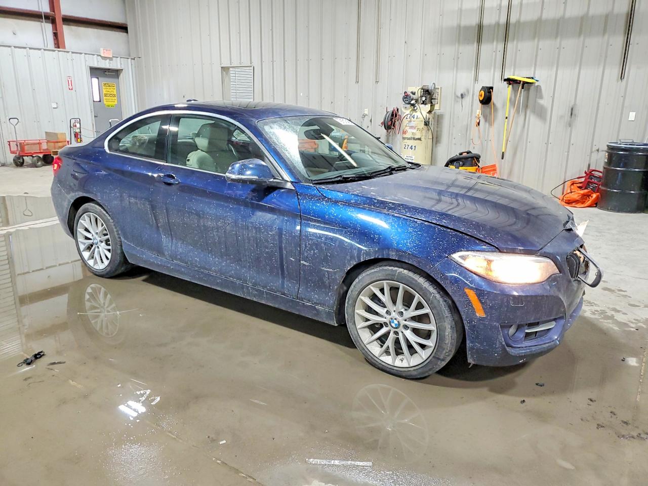 2016 BMW 2 series VIN WBA1G9C57GV727061 photo 4