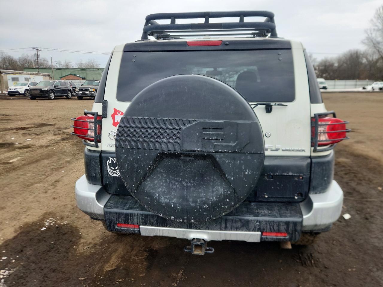 2011 Toyota Fj cruiser VIN JTEBU4BF2BK105342 photo 6