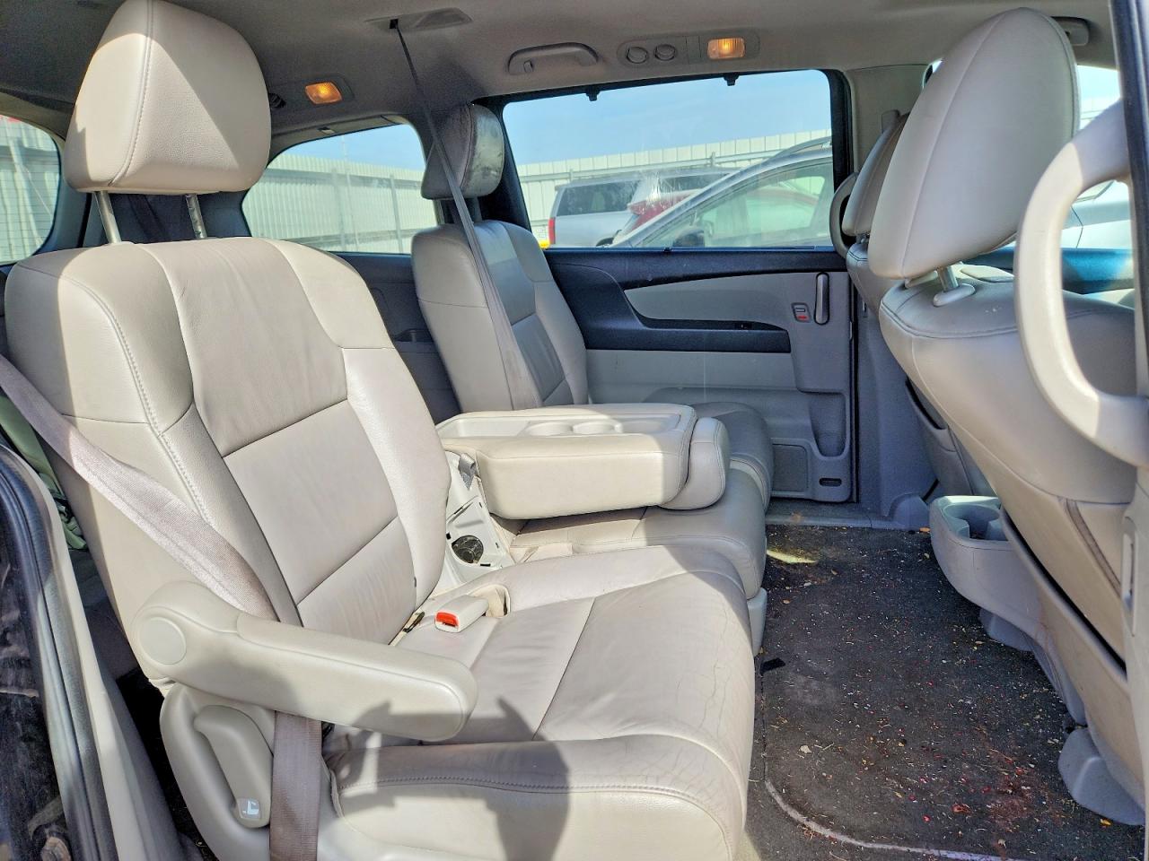 2013 Honda All models VIN 5FNRL5H60DB052885 photo 11