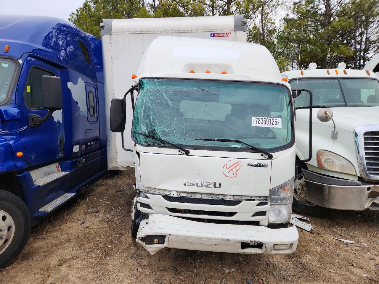2021 Isuzu All models VIN 54DC4W1D8MS206260 photo 5