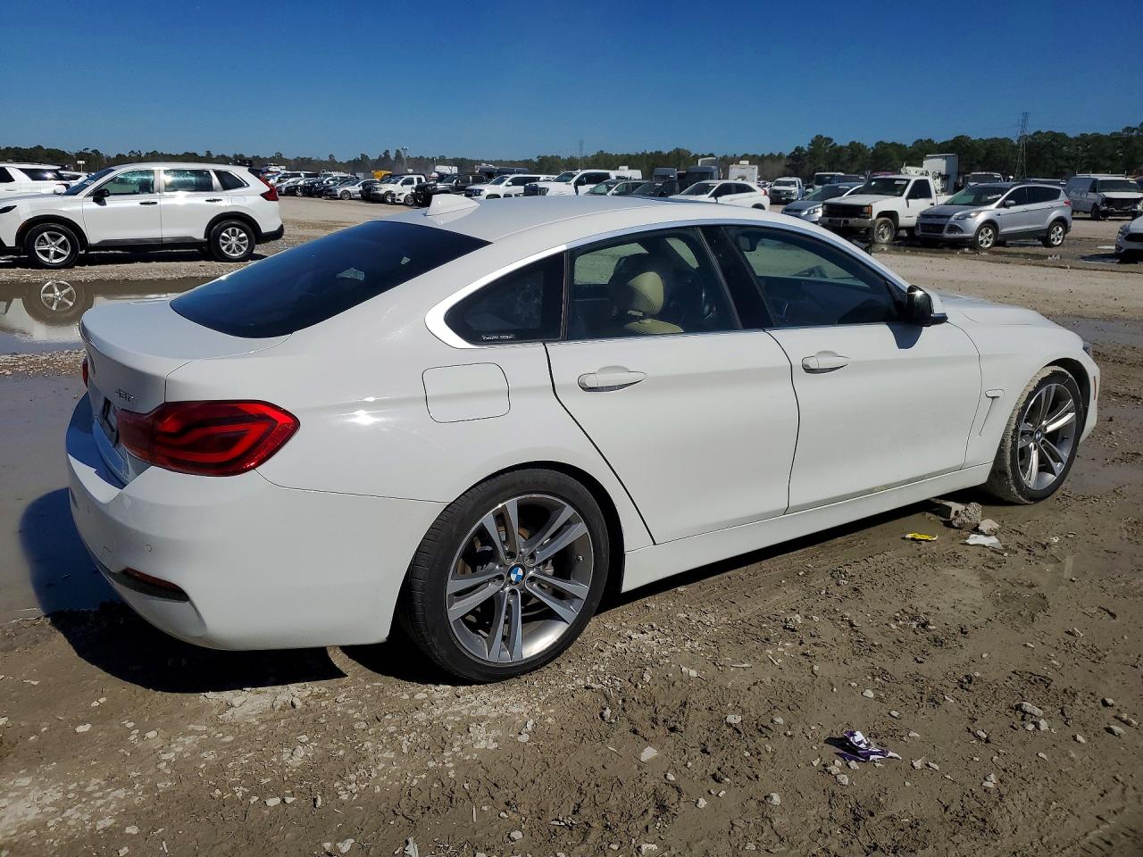 2019 BMW 4 series VIN WBA4J1C58KBM17432 photo 3