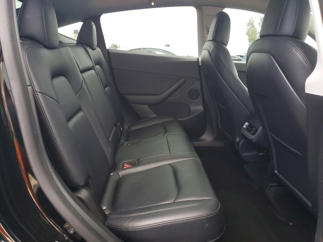 2022 Tesla Model y VIN 7SAYGDEE5NF506414 photo 10