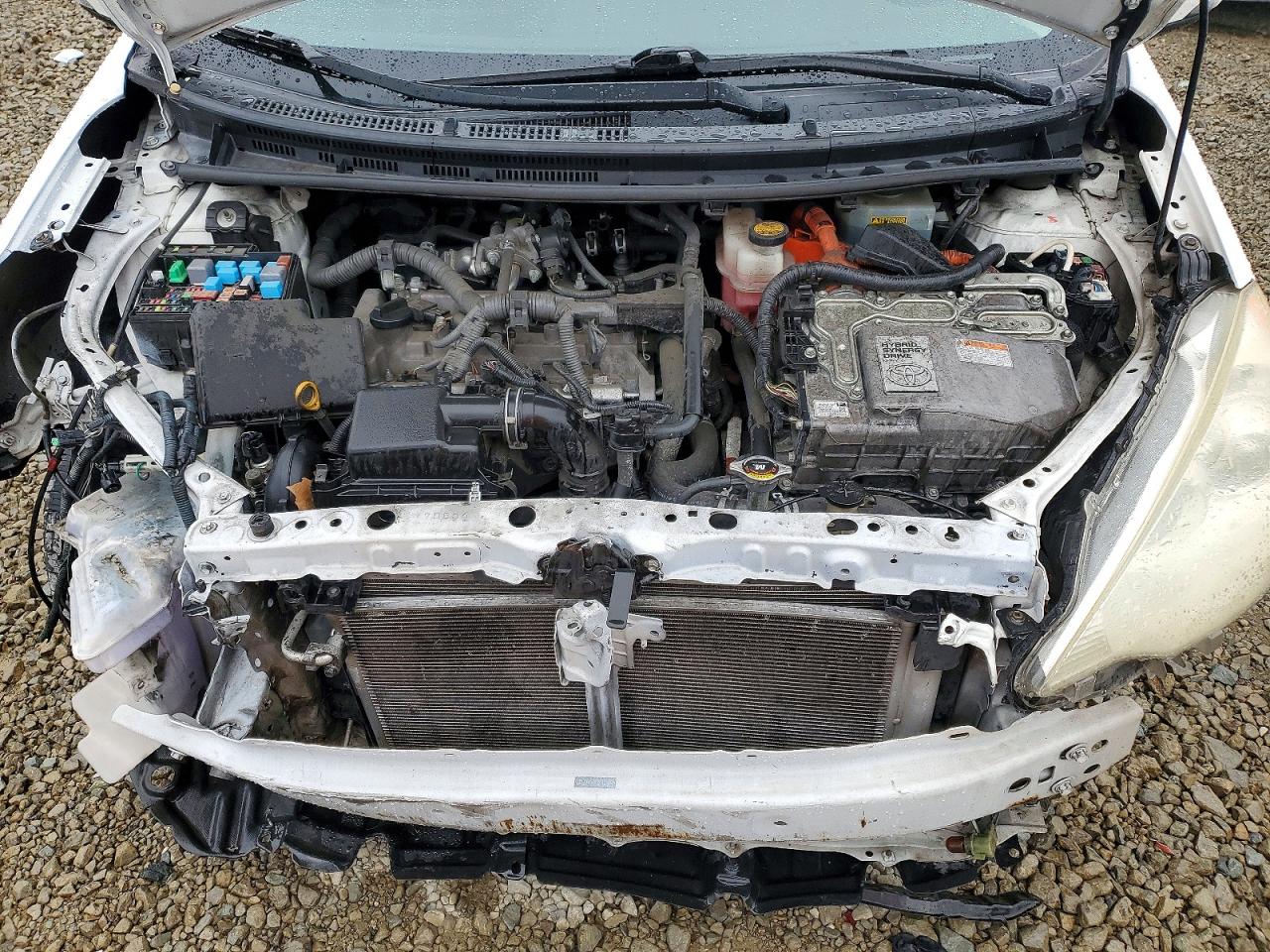 2012 Toyota Prius VIN JTDKDTB38C1026348 photo 11