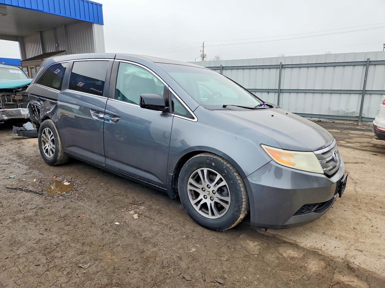 2011 Honda All models VIN 5FNRL5H64BB015111 photo 4