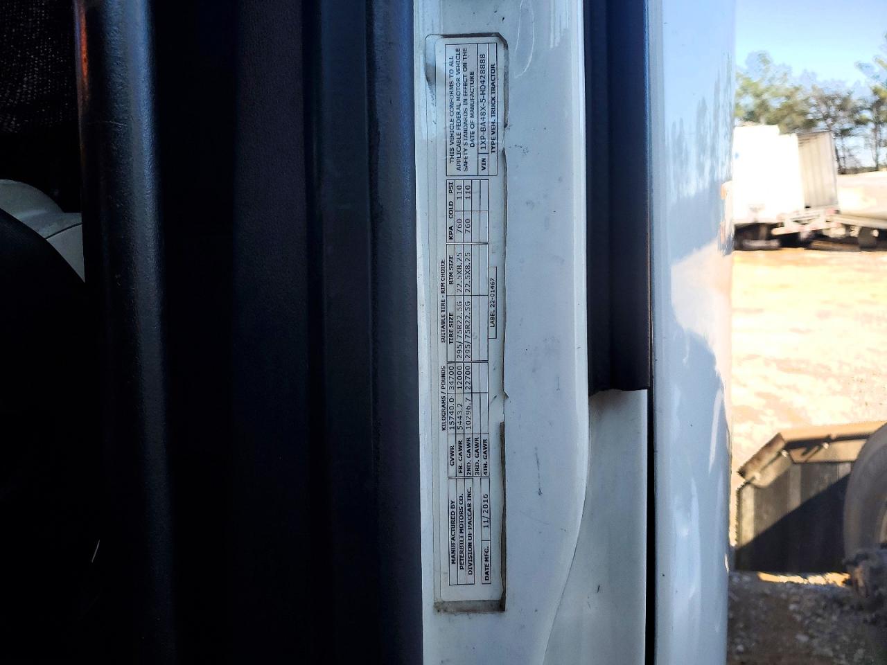 2017 PETERBILT All models VIN 1XPBA48X5HD428888 photo 10