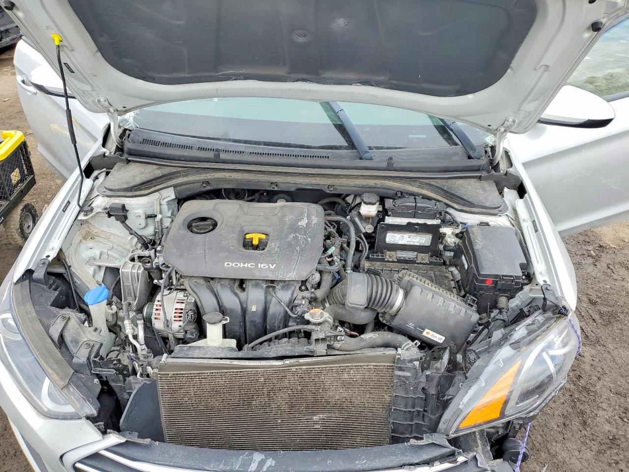 2018 Hyundai Elantra VIN 5NPD84LF3JH303814 photo 11