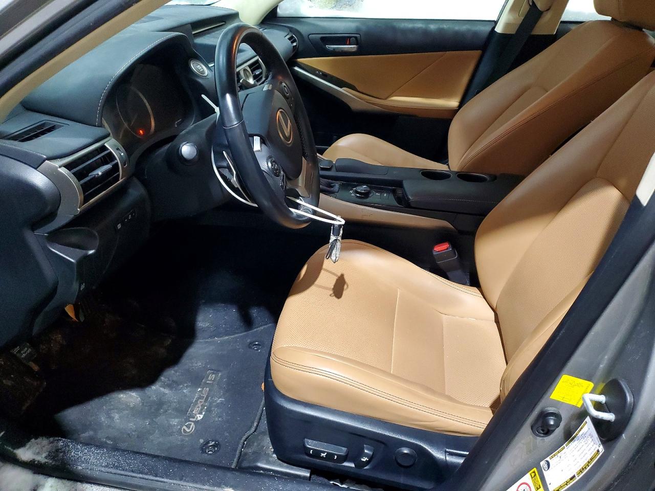 2014 Lexus Is VIN JTHCF1D29E5015277 photo 7