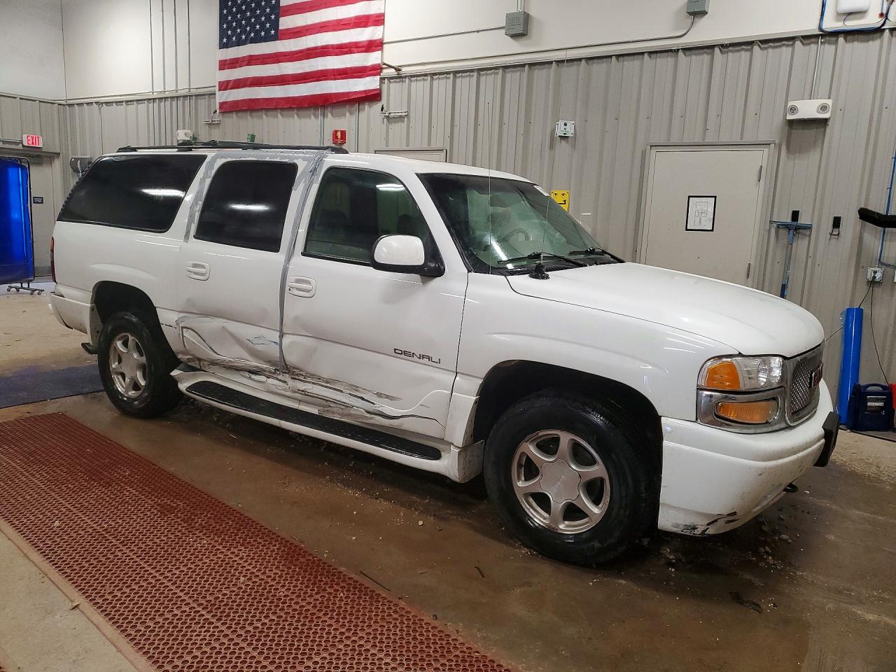 2001 GMC Denali VIN 1GKFK66U71J147112 photo 4