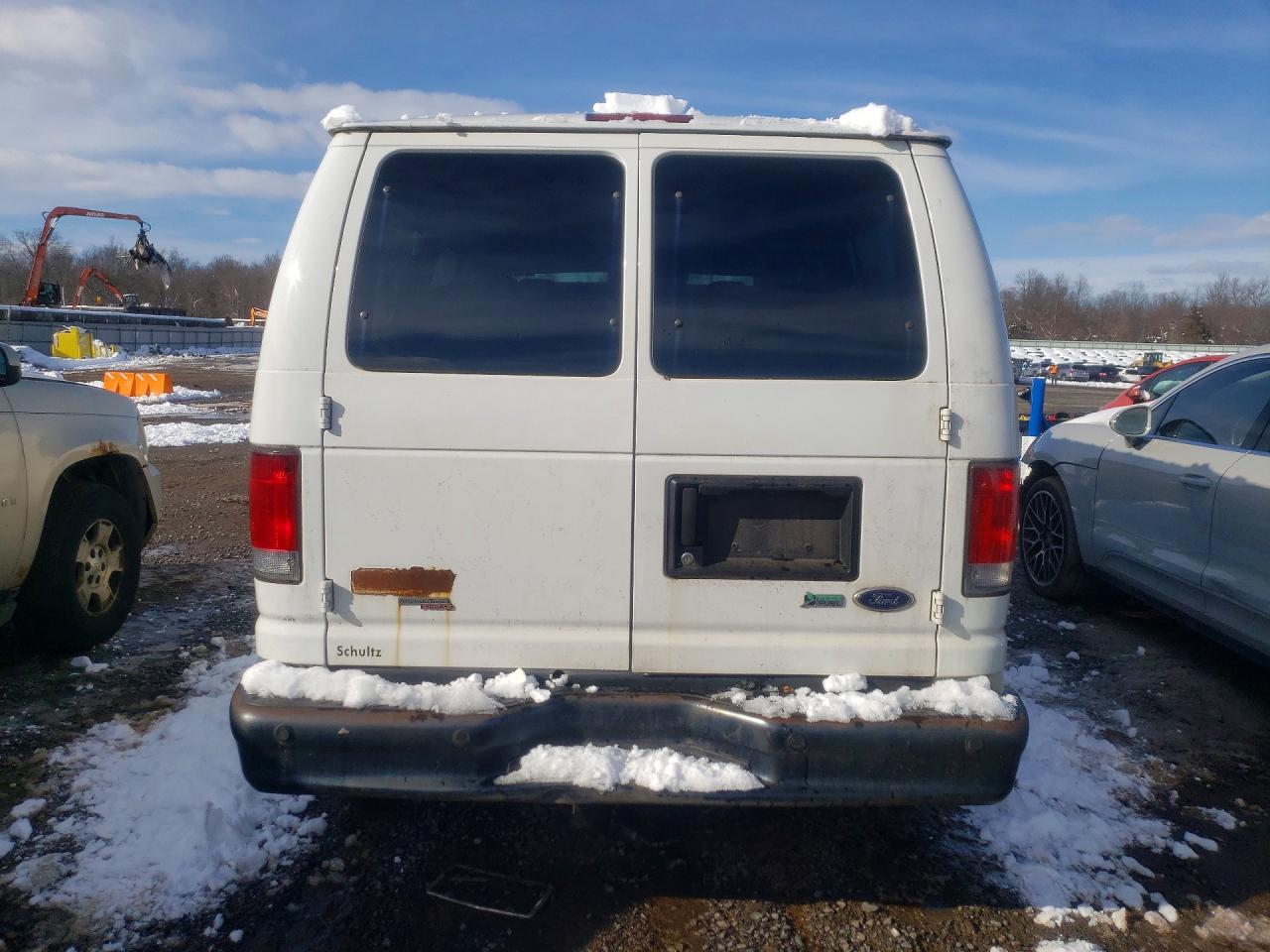 2014 Ford All models VIN 1FBNE3BL4EDA27352 photo 6
