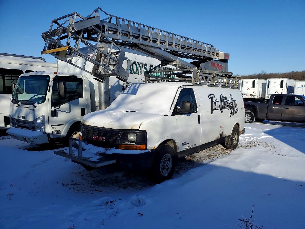 2006 GMC Savana VIN 1GTHG392161207097 photo 1