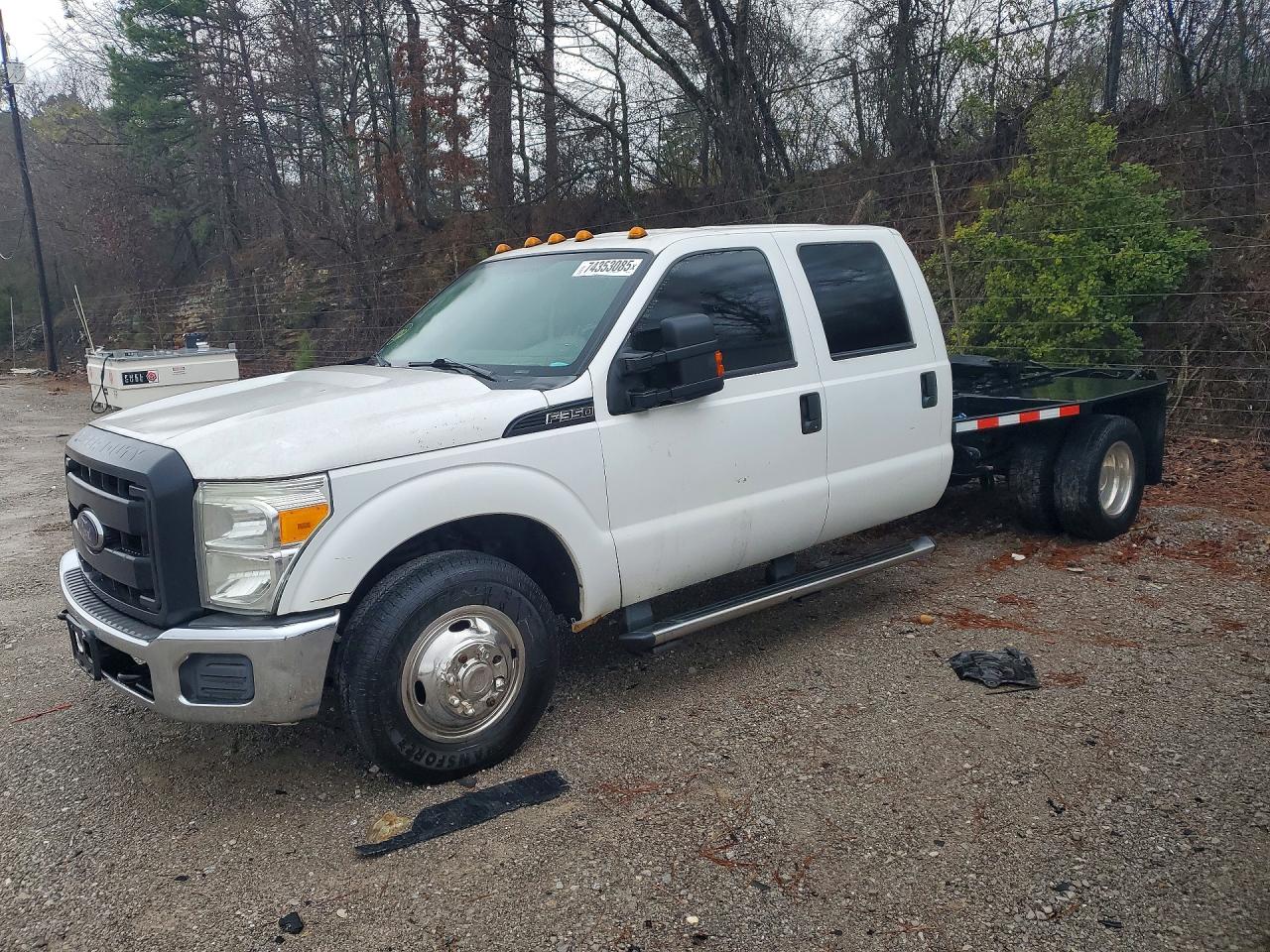 2014 Ford F350 VIN 1FD8W3GT2EEB82051 photo 1