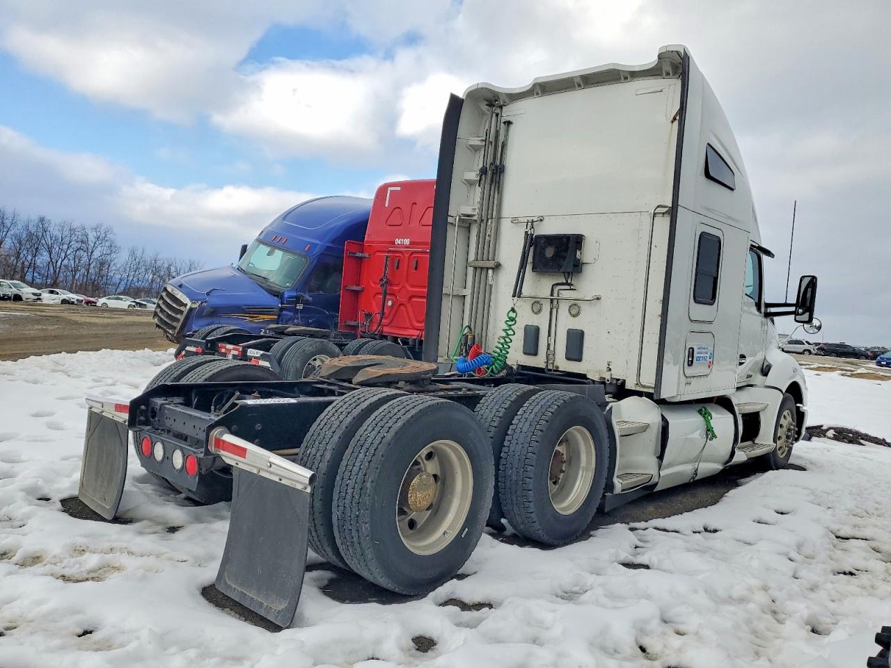 2016 KENWORTH All other VIN 1XKYDP9X7GJ498352 photo 4
