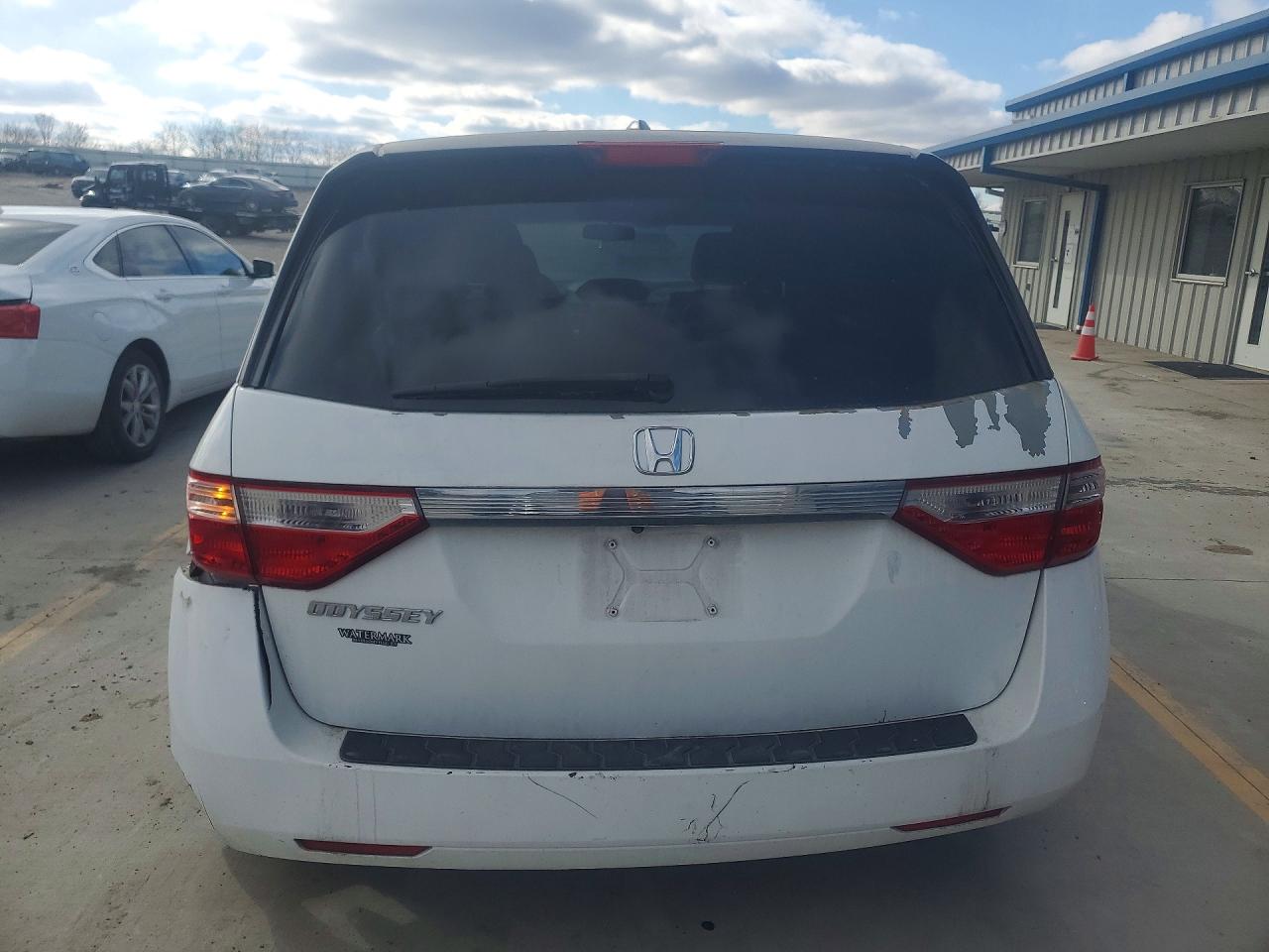 2011 Honda All models VIN 5FNRL5H64BB019028 photo 6