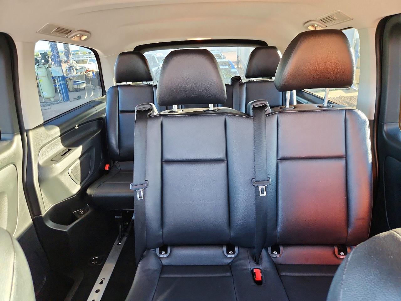 2016 Mercedes-Benz Metris VIN WD4PG2EE9G3091083 photo 10