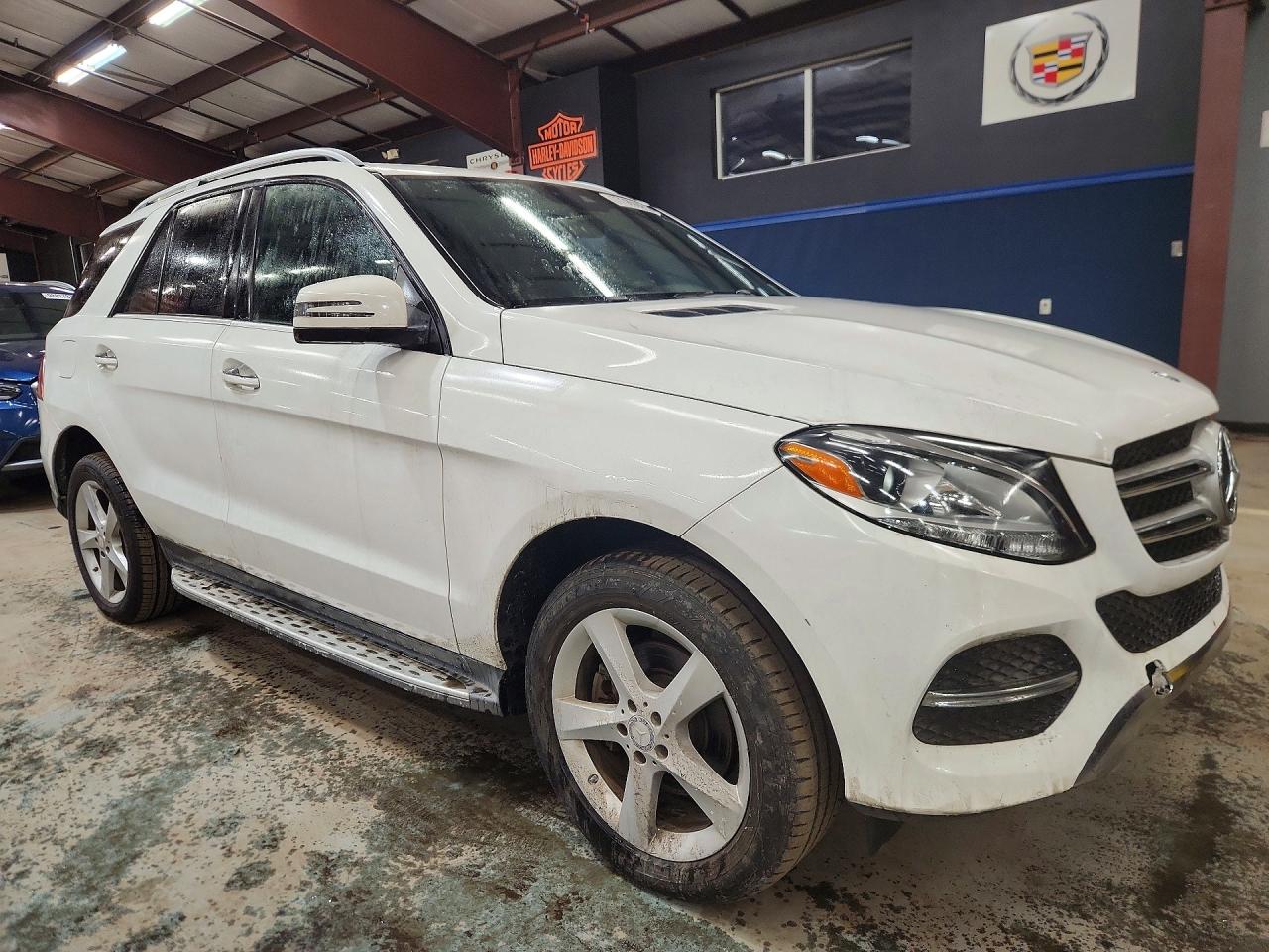 2016 Mercedes-Benz Gle class VIN 4JGDA0EB2GA725978 photo 4