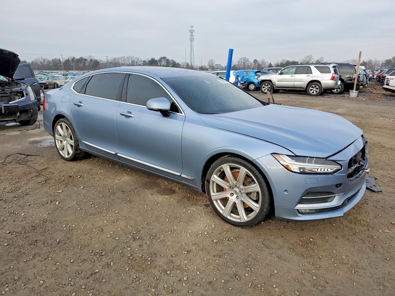 2018 Volvo S90 VIN LVY992MLXJP015149 photo 4