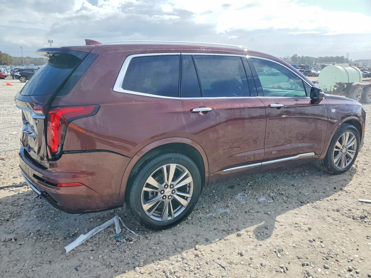 2023 CADILLAC Xt6 VIN 1GYKPCRS2PZ163596 photo 3