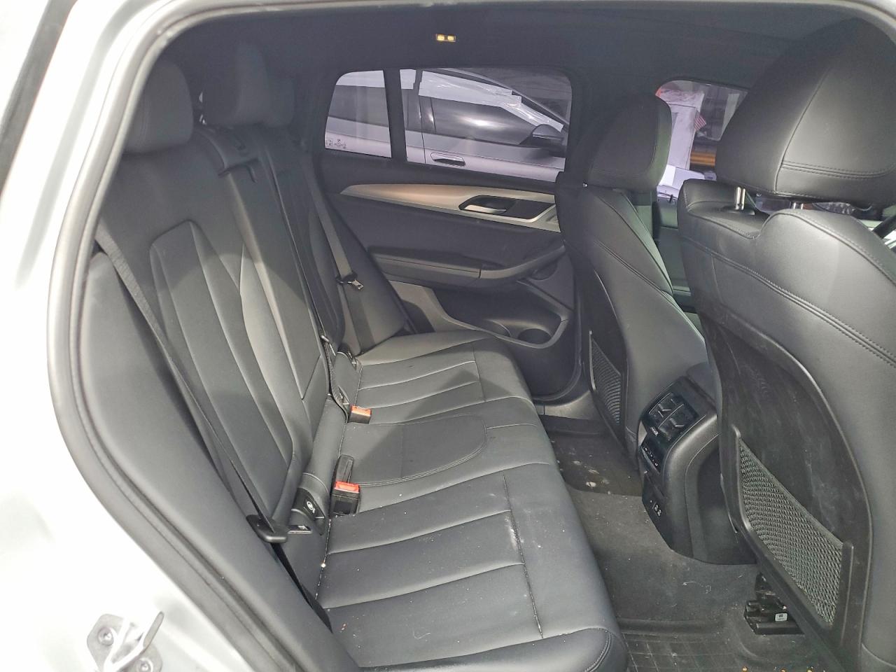 2021 BMW X4 VIN 5UX2V1C03M9F12771 photo 10