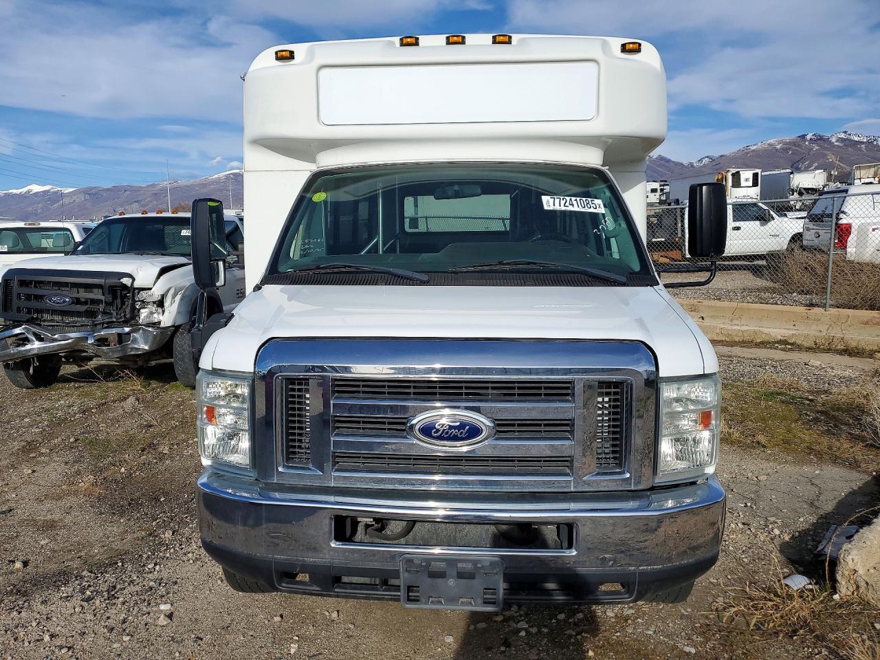 2016 Ford Econoline VIN 1FDFE4FS4GDC21904 photo 5
