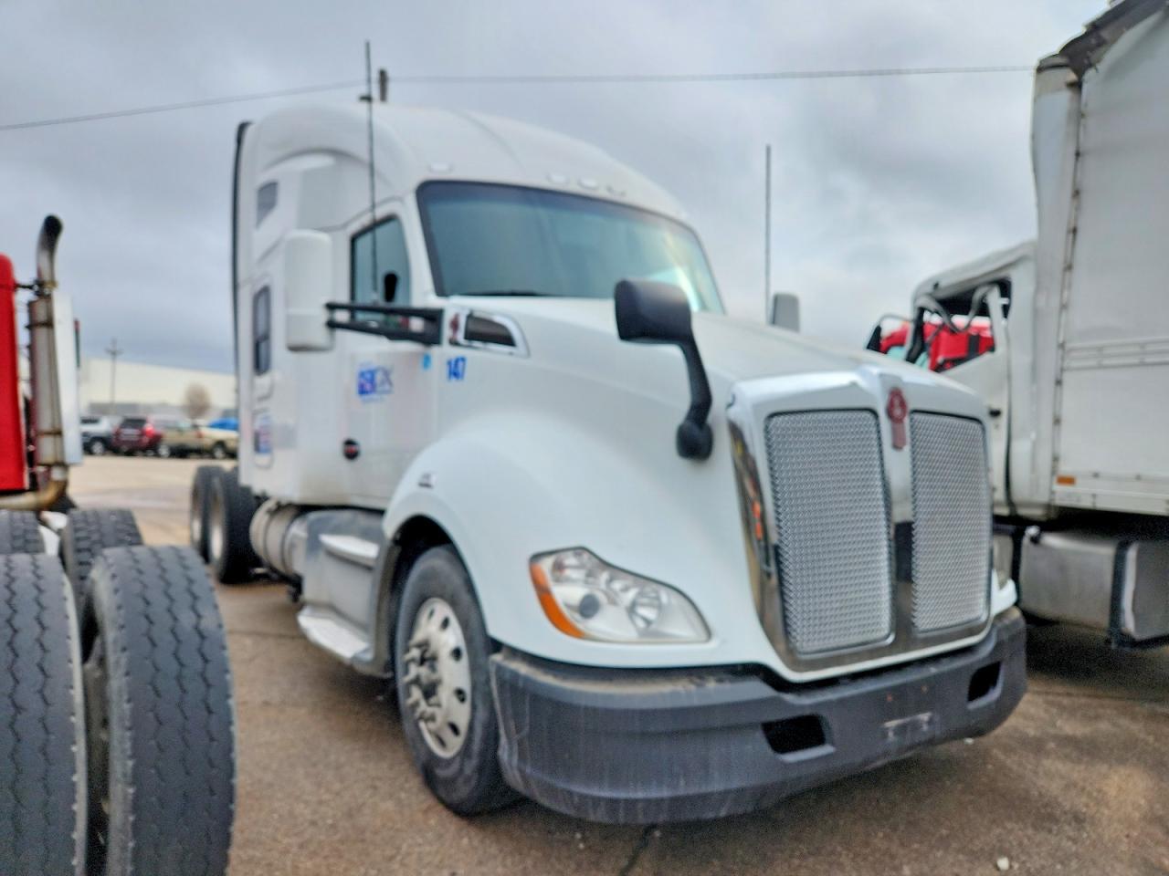 2019 KENWORTH All models VIN 1XKYDP9X4KJ223062 photo 1