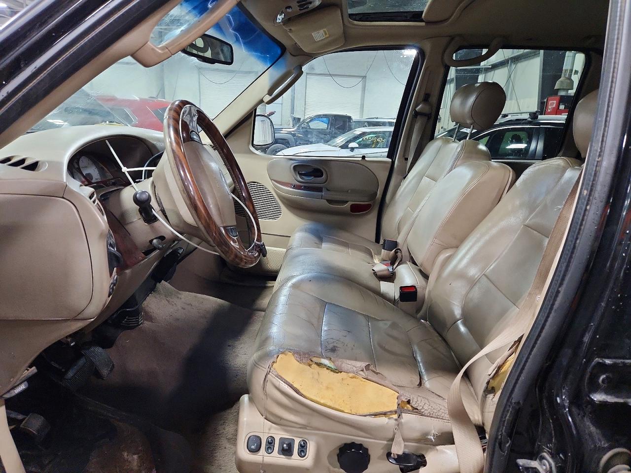 2003 Ford F150 VIN 1FTRW08L13KD57927 photo 7