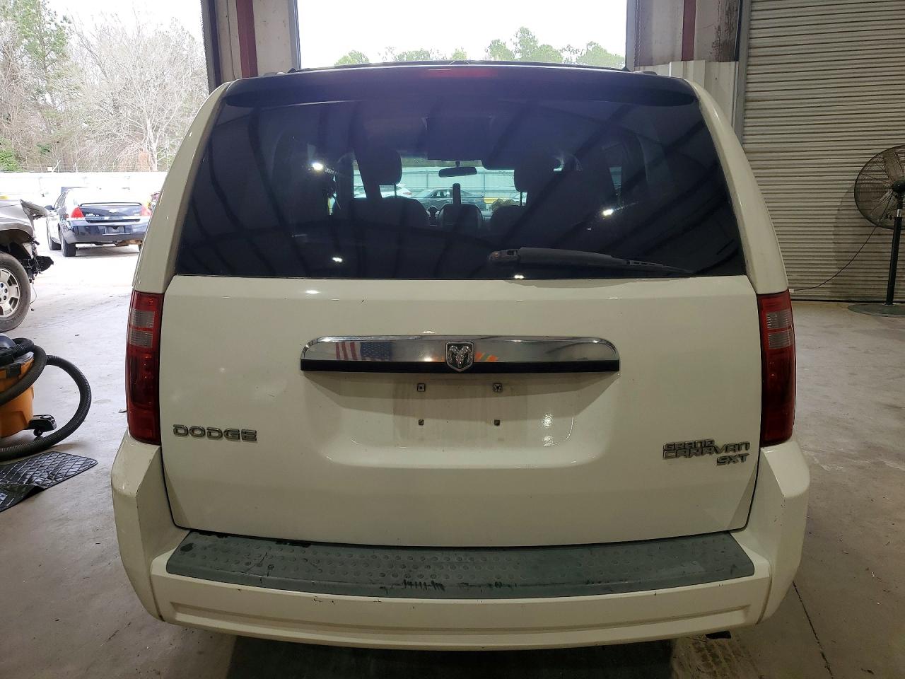 2009 Dodge Caravan VIN 2D8HN54159R590141 photo 6