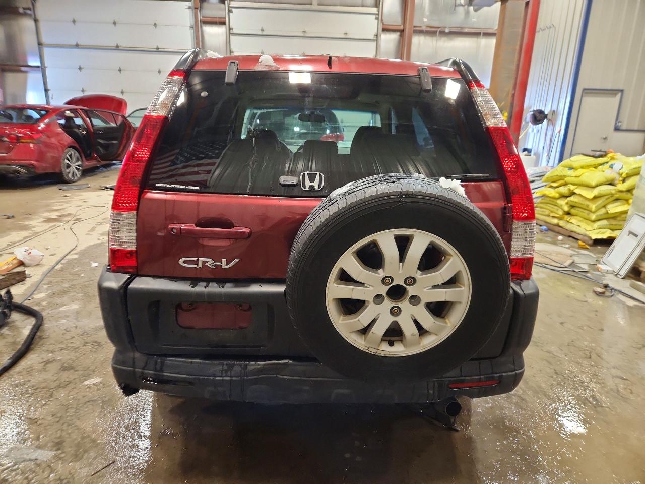 2005 HONDA Crv VIN JHLRD78895C030024 photo 6