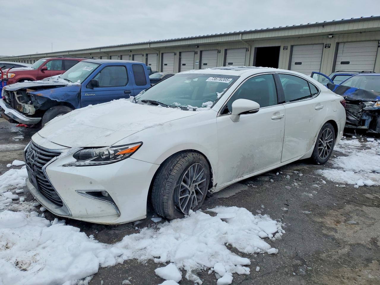 2016 Lexus ES350 VIN 58ABK1GG2GU019846 photo 1