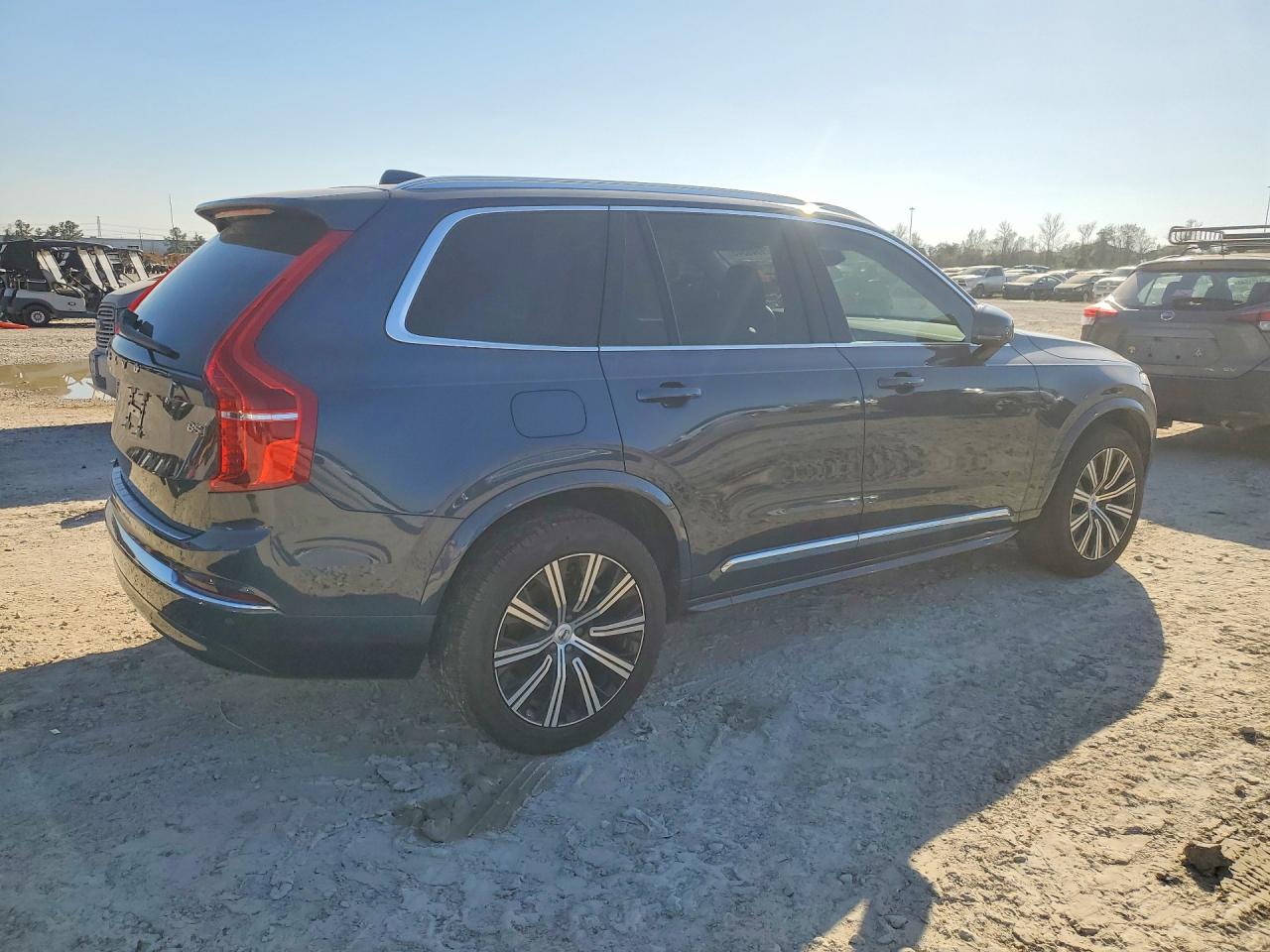 2025 Volvo Xc90 VIN YV4M12PJ9S1318167 photo 3