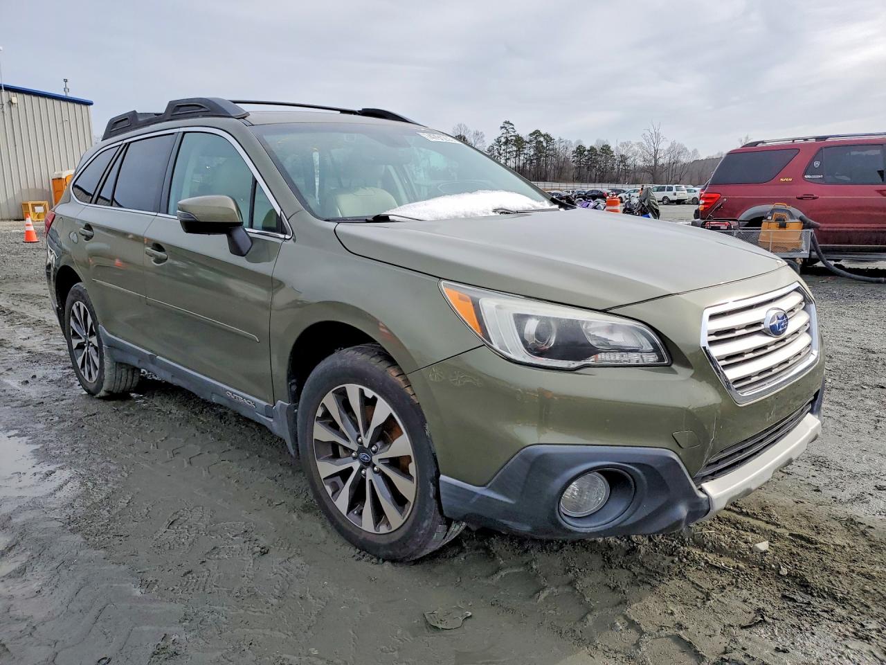 2017 Subaru Outback VIN 4S4BSANC5H3208988 photo 4