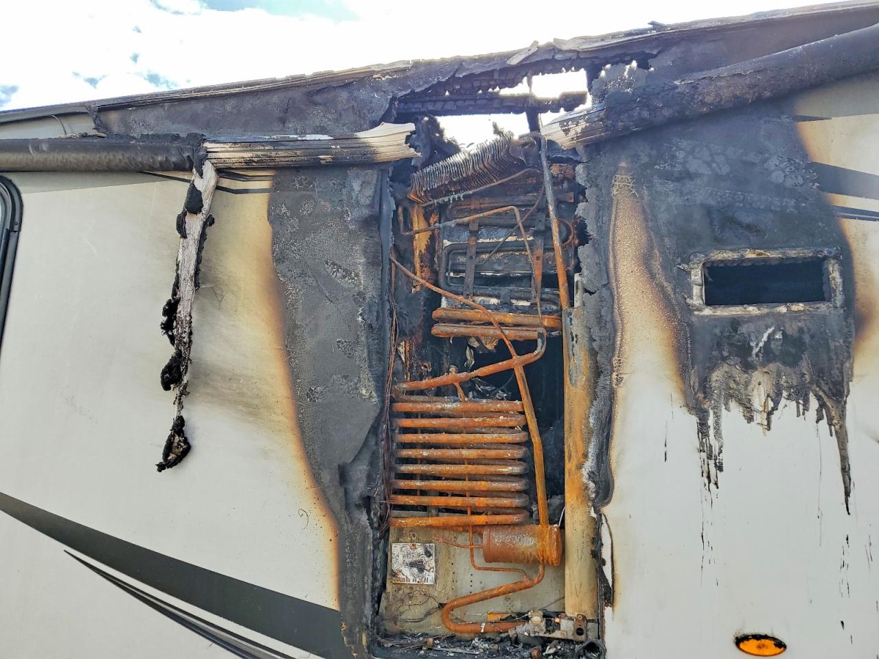 2021 JAYCO Unknown VIN 1UJBJ0BR1M1TD0405 photo 9