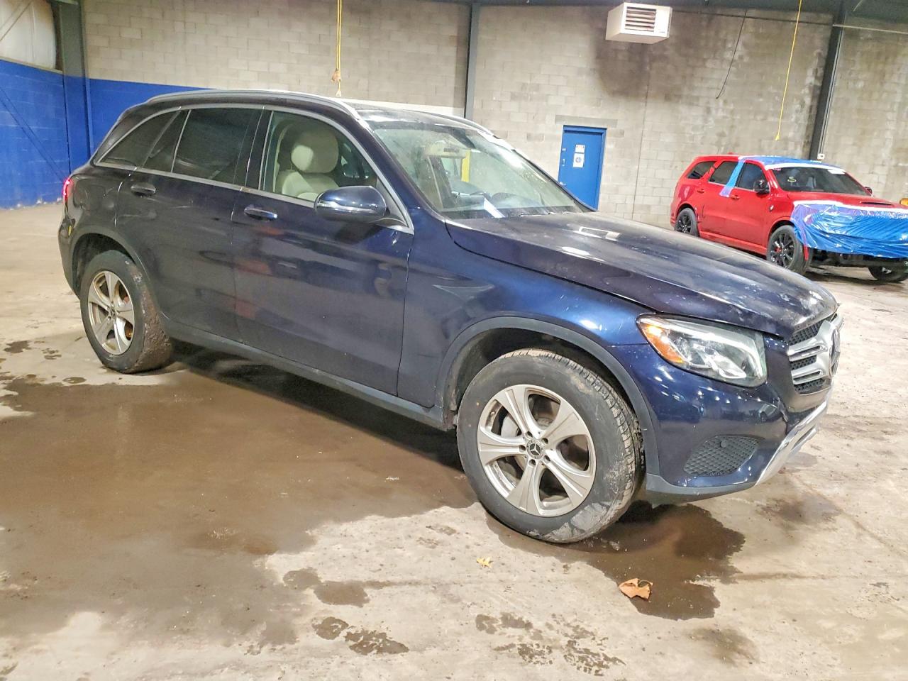 2017 Mercedes-Benz Glc VIN WDC0G4KB9HF249045 photo 4