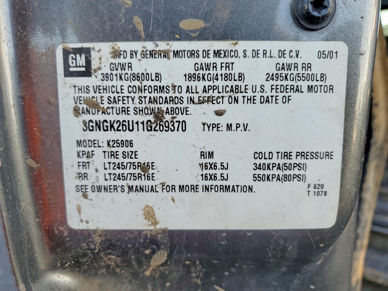 2001 Chevrolet Suburban VIN 3GNGK26U11G269370 photo 12