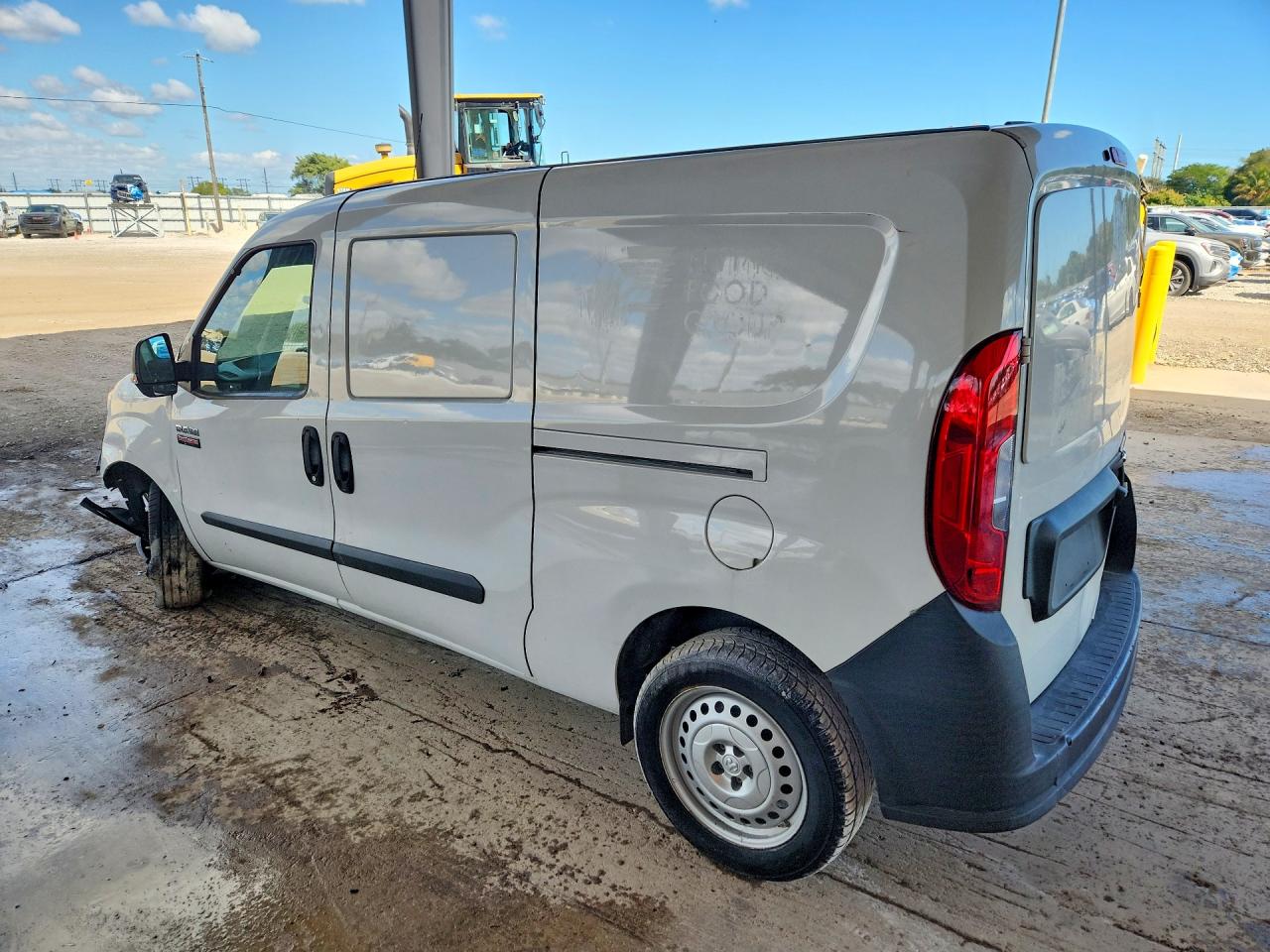 2021 Ram Promaster VIN ZFBHRFAB2M6U52419 photo 2