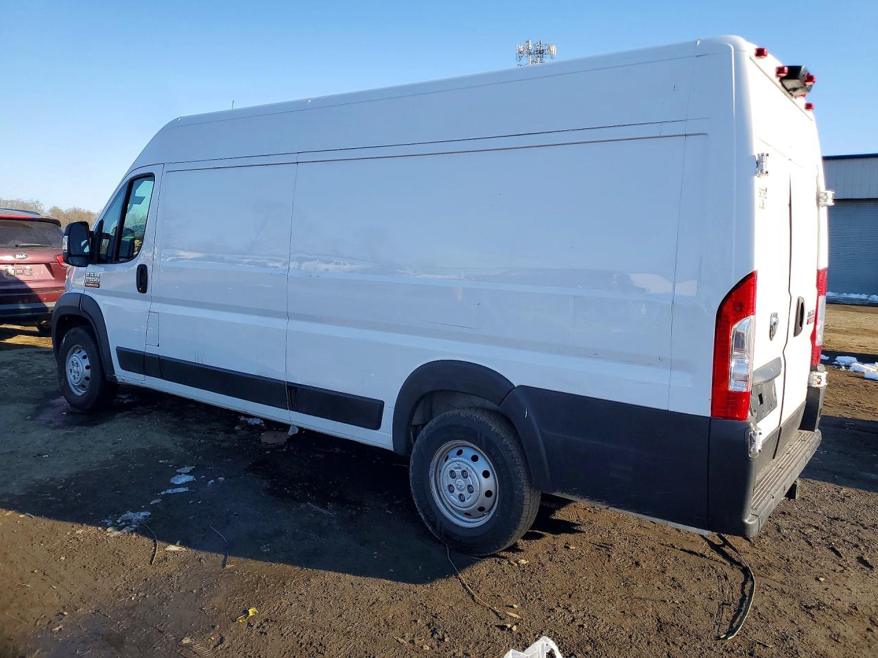 2019 RAM Promaster VIN 3C6URVJG3KE558569 photo 2