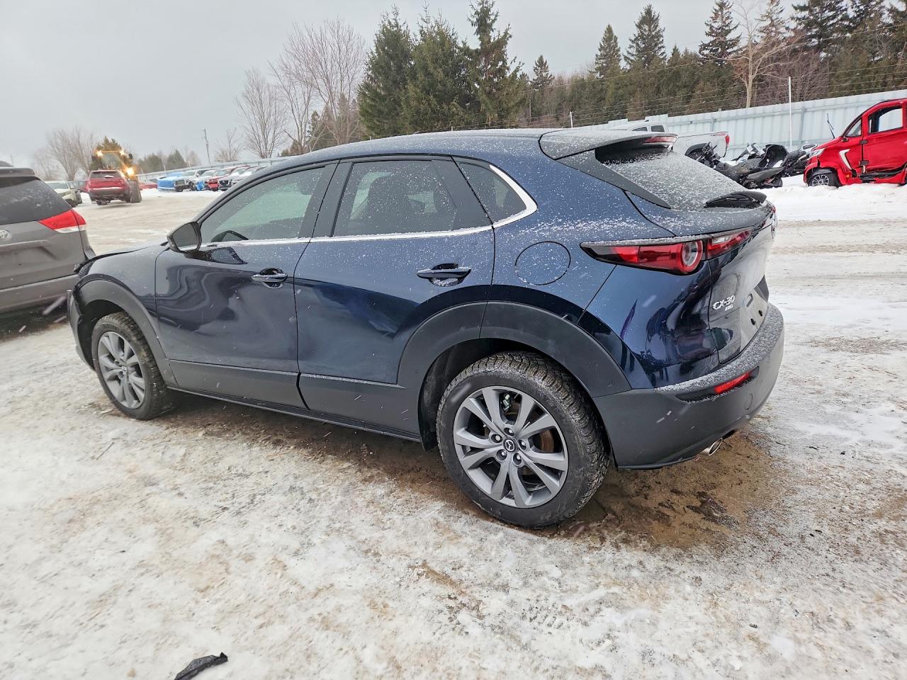 2024 Mazda Cx30 VIN 3MVDMBCM2RM708470 photo 2