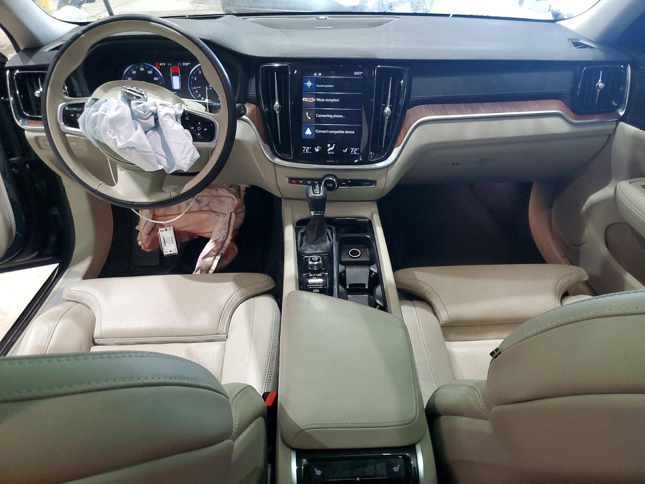 2020 Volvo V60 VIN YV4102WK1L1048787 photo 8