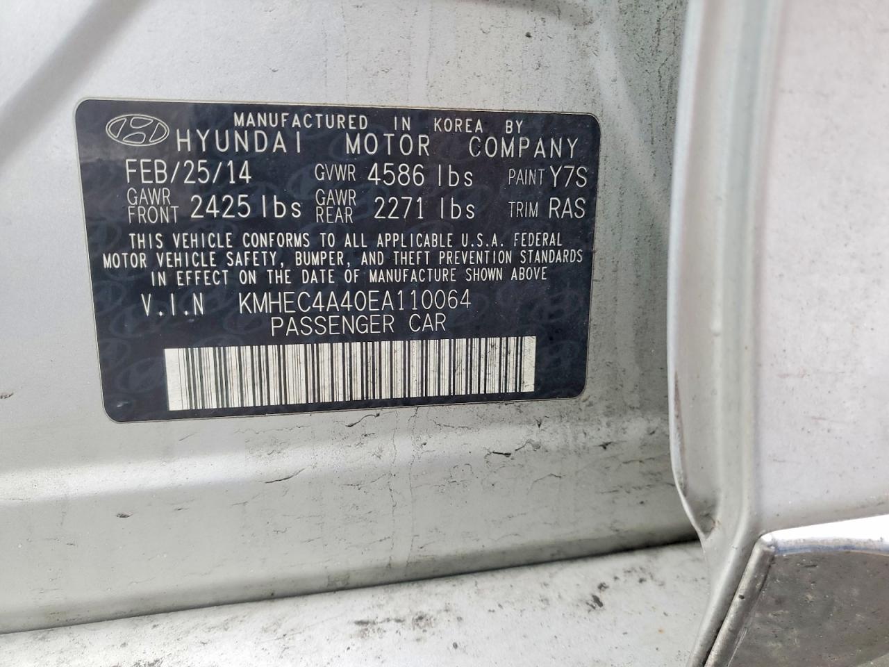 2014 Hyundai Sonata hybrid VIN KMHEC4A40EA110064 photo 12