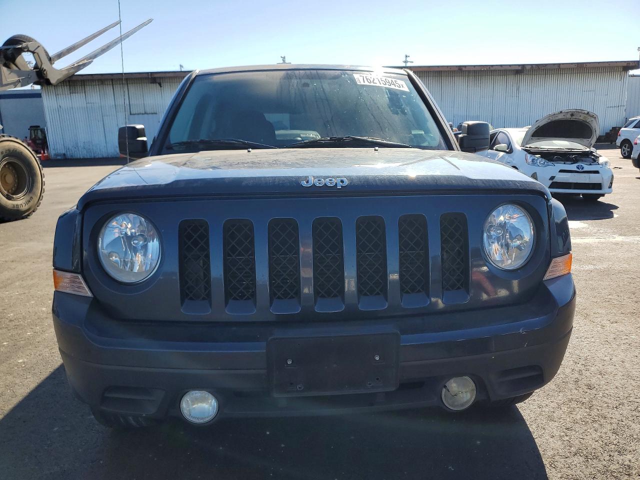 2015 Jeep Patriot VIN 1C4NJPFB6FD281033 photo 5