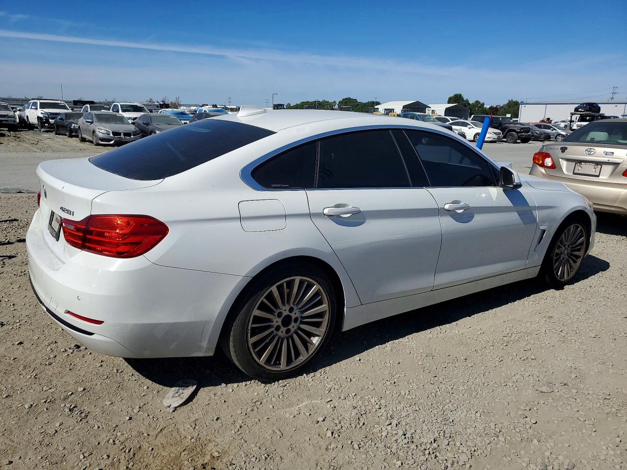 2016 BMW 4 series VIN WBA4A9C56GG505727 photo 3