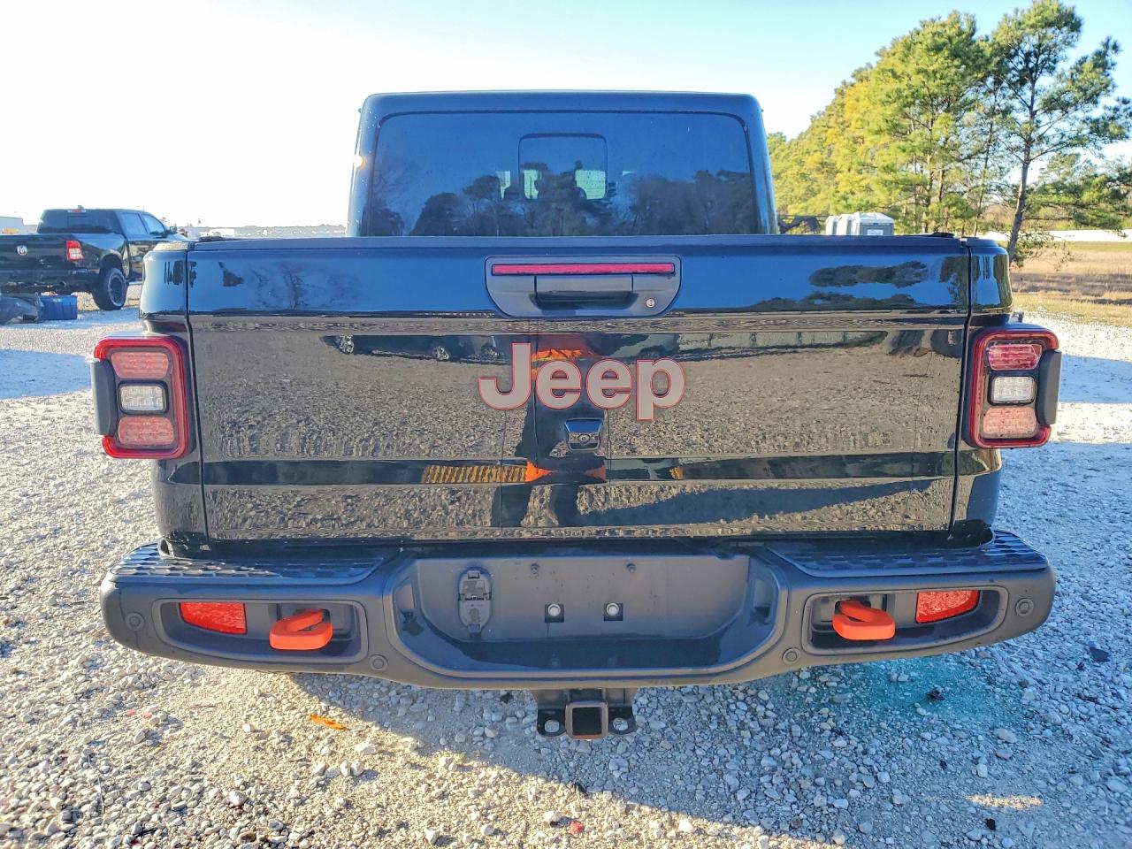 2024 Jeep Gladiator VIN 1C6JJTEG7RL112063 photo 6