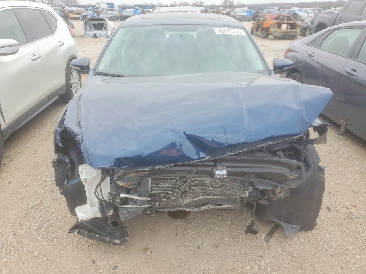 2019 Volkswagen Passat VIN 1VWLA7A38KC014254 photo 5