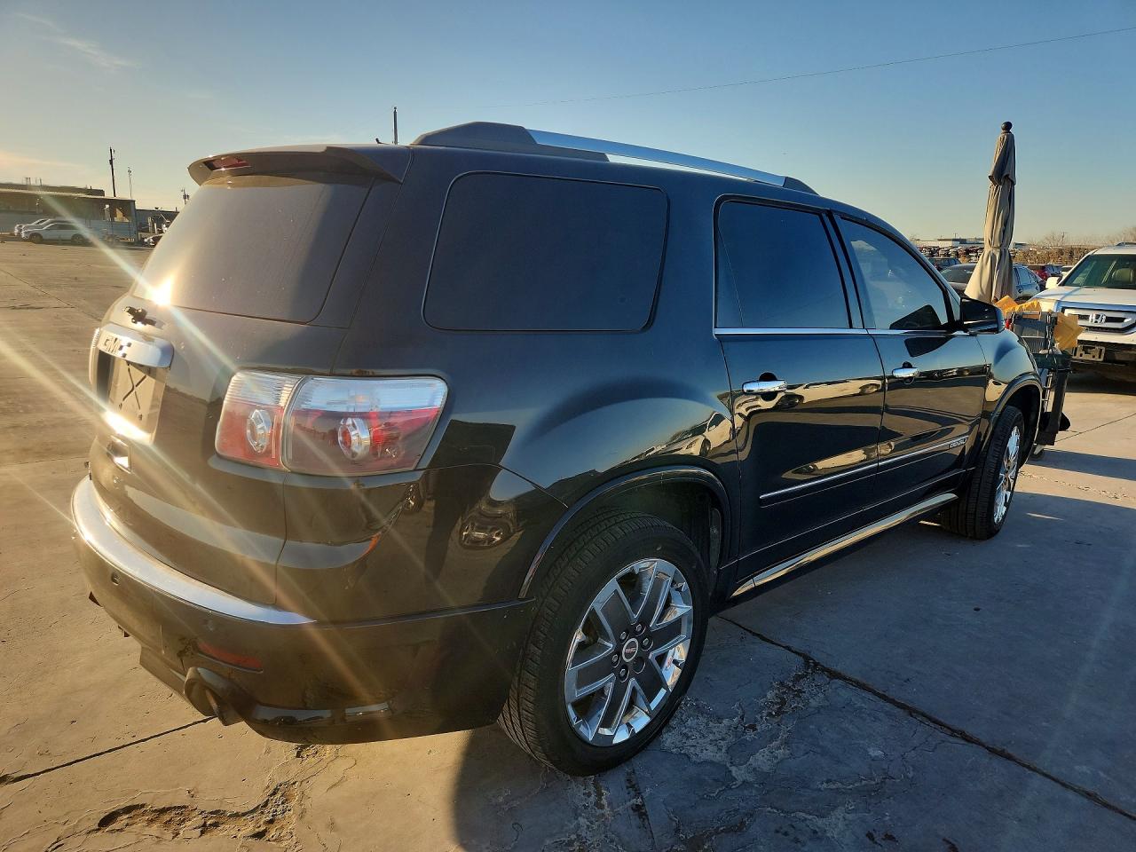 2012 GMC Acadia den VIN 1GKKRTEDXCJ307139 photo 3