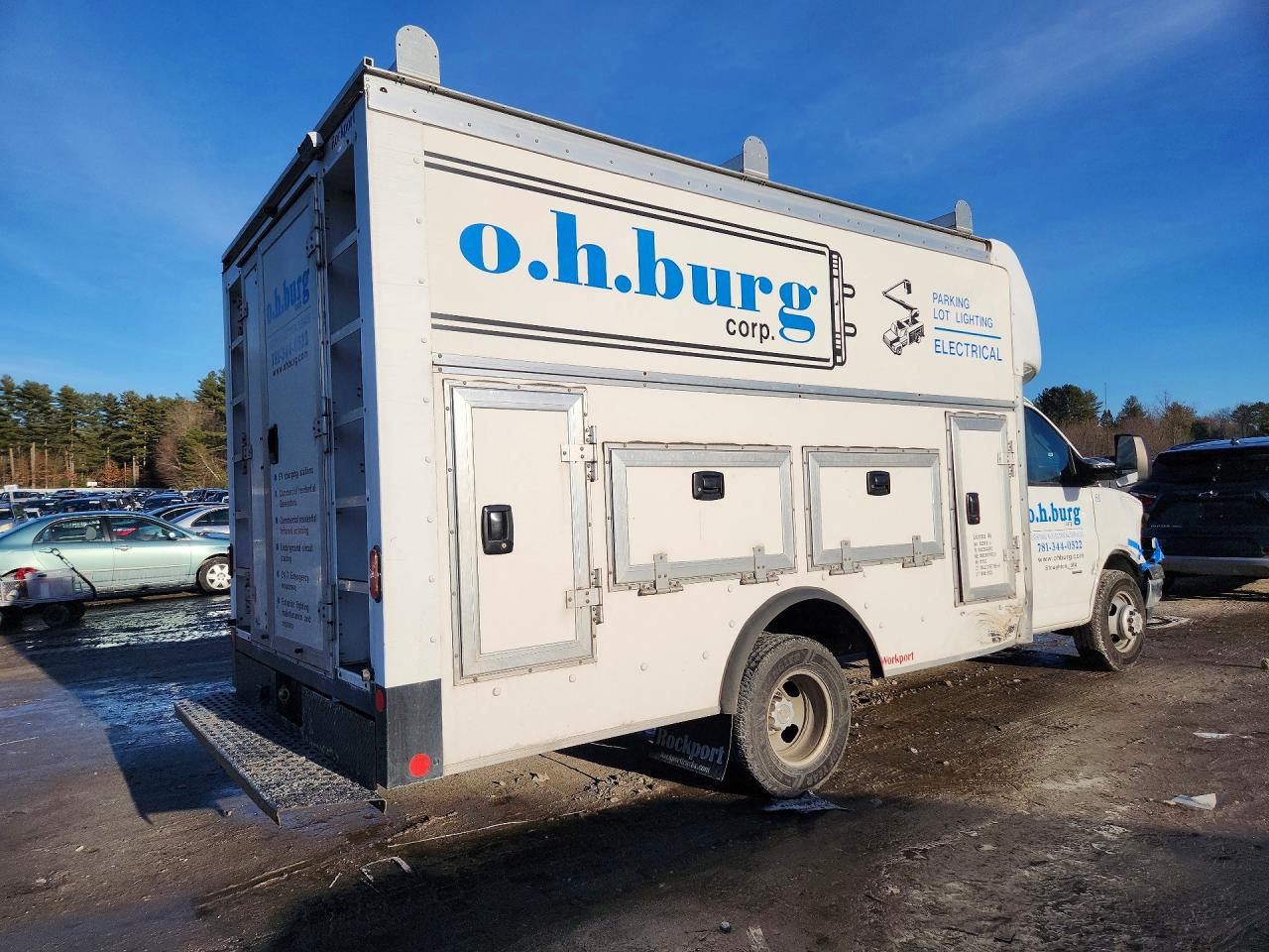 2021 CHEV Express VIN 1GB3GRC7XM1311980 photo 3