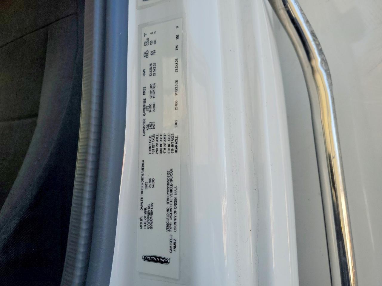 2024 FREIGHTLINER All other VIN 1FVHCYD22RHVD9125 photo 12