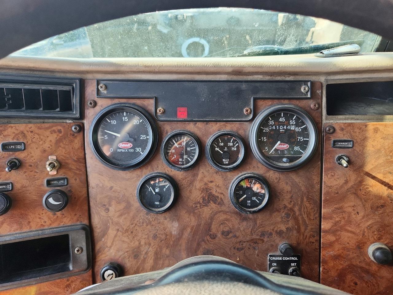 2002 PETERBILT All other VIN 2NPNHD7X72M556314 photo 8